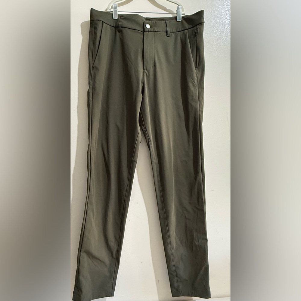 lululemon athletica Men's Olive Dress Pants